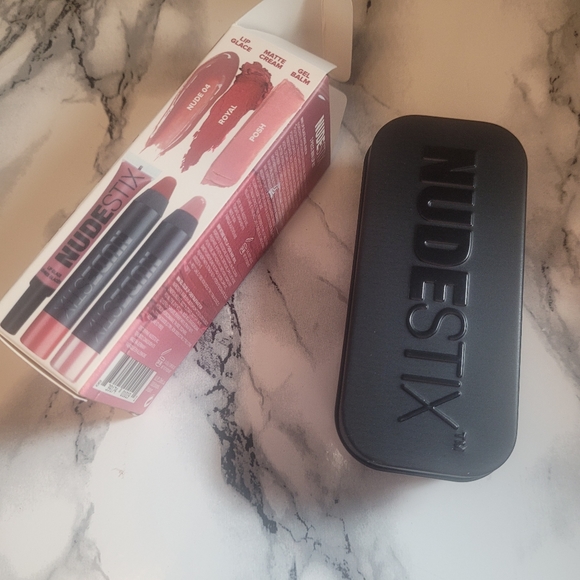 Nudestix 3 piece mini lip set tin bnib bundle new - Picture 3 of 7